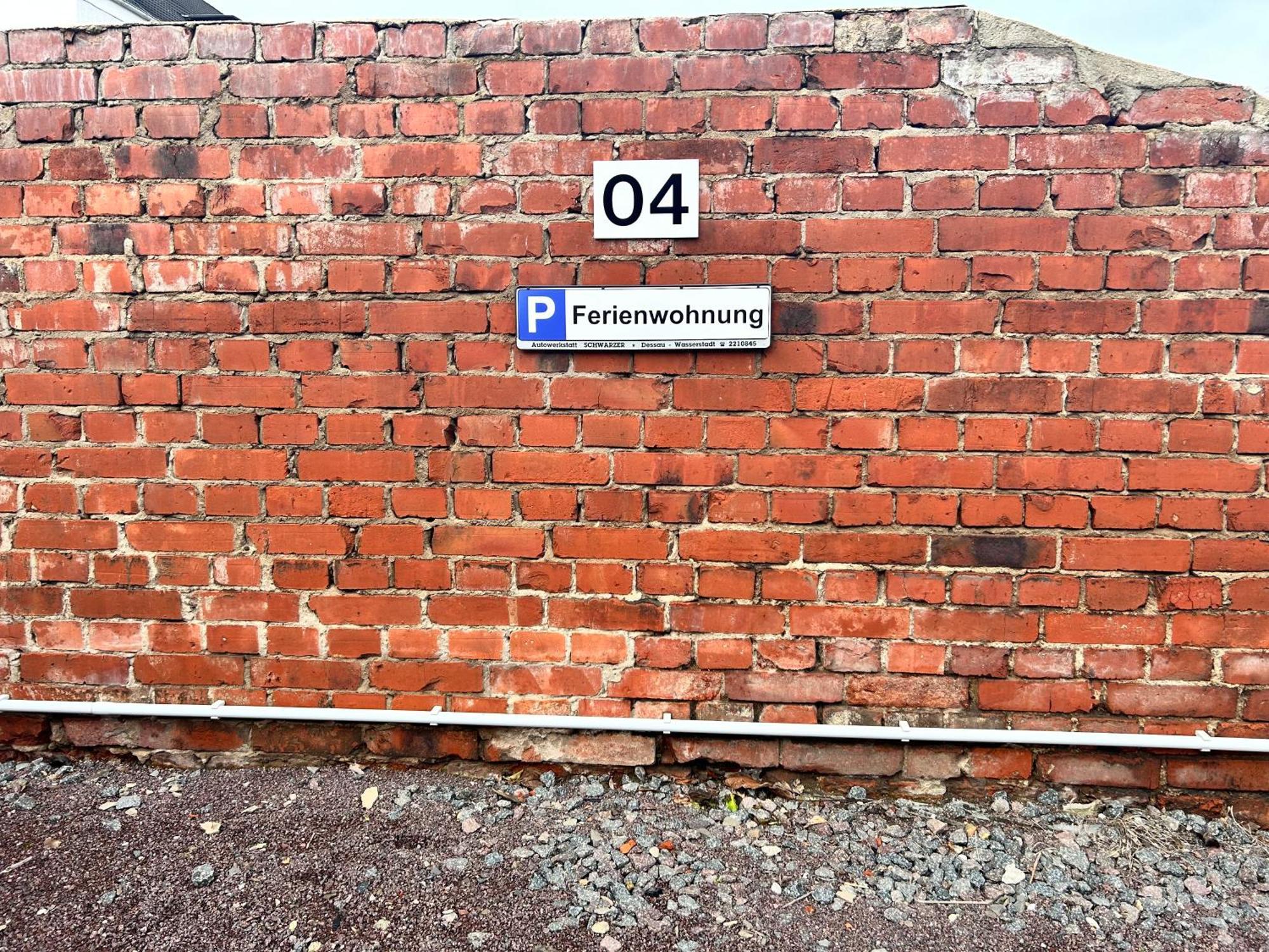 Ferienwohnung Anton Dessau-Rosslau Exterior foto